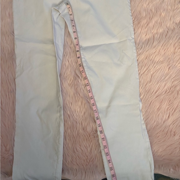 White pull pants - Picture 7 of 8